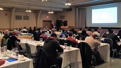 Canadian Greenhouse Growers Discuss Climate Management Tips At Seminar