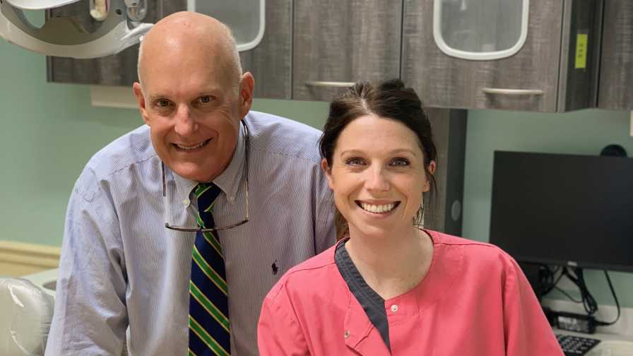Dr. Scott Linder and hygienist Kelly Robertson