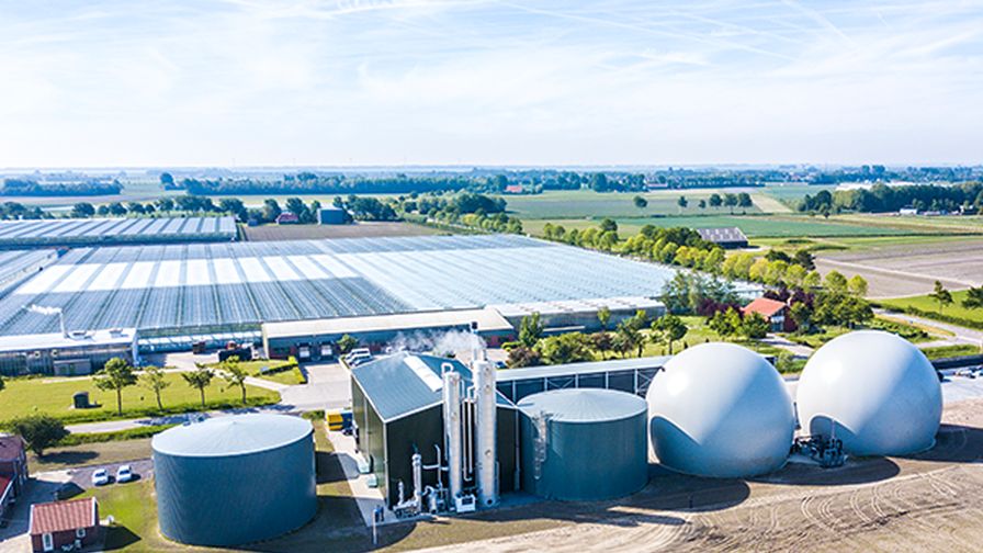 Greenhouse Biomass Heating CO2 Bubbles