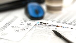 What Greenhouse Growers Need to Know About Taxes and Transition Planning for 2022