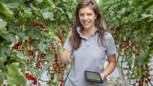 Autonomous Growing in a Production Setting? Two Tech Companies Are Testing It