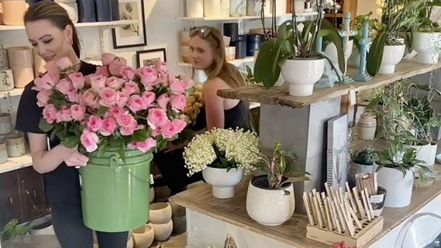 Florists in Uvalde