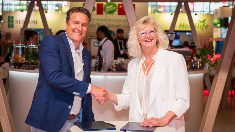 Priva, Blue Radix, Partnership