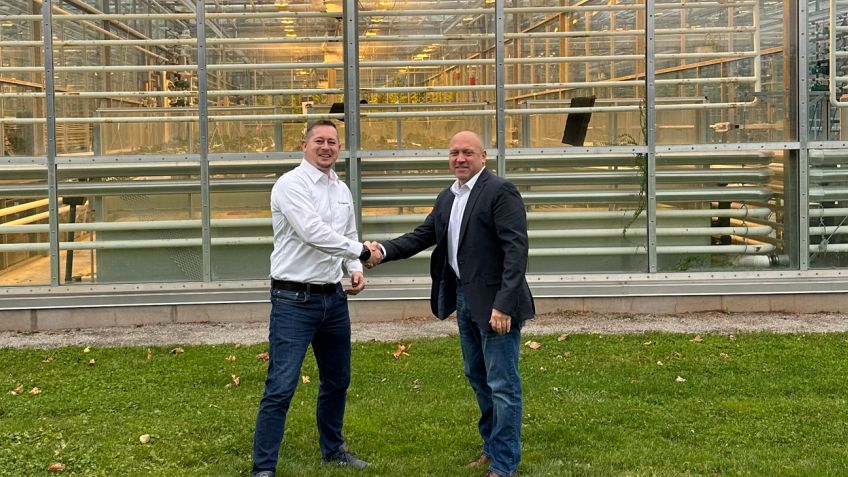 AdeptAg, Hoogendoorn Partnership