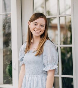 Alivia Beanland, Mosmiller Internship Award winner working at Tiger Garden