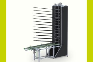 The FlowerBuffer is an independent buffer machine that also sorts and bunches cut flowers following a processing trip.