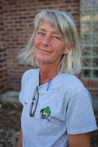 Lisa Kipp, Grower at Wallace's Garden Center