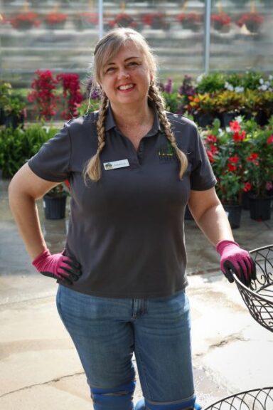 Wallace's Garden Center Receiving Manager, Hard Goods Buyer Jessica Thompson