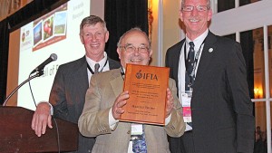 International Fruit Tree Association Announces Award Recipients