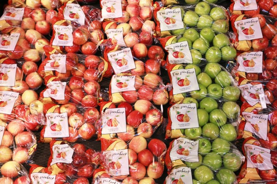 Walmart Begins Selling So-Called ‘Ugly Fruit’