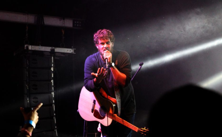 Gunnar-Nyblad-on-stage