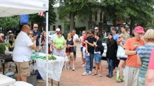 USDA: Mini Vegetable Classes Boosts Sales at Farmers’ Markets