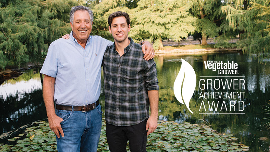 Nominations Open for the Grower Achievement Award!