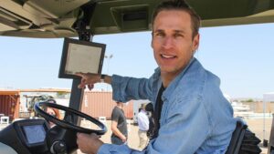 First Fully Electric ‘Smart’ Tractor Makes Debut