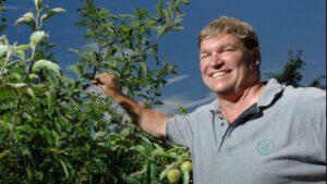 Tree Fruit Pest Authority Professor Larry Gut Passes Away at 67