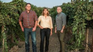California Winegrape Growers Announce 2022 Awards of Excellence