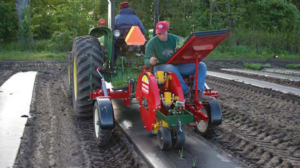 Model 948 single-row transplanter from Mechanical Transplanter