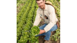 [Kick the Tires] Oregon Leafy Greens Grower Shares His 5 Favorite Farm Tools