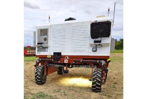 LaserWeeder (Carbon Robotics) 