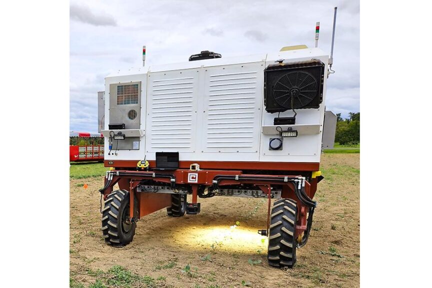 LaserWeeder (Carbon Robotics) 