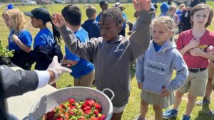 Farm to School Program Grows Big in the Heart of Texas