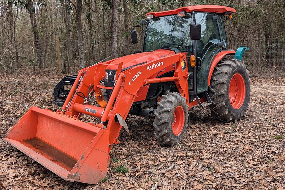 Kubota 5600 Series tractor