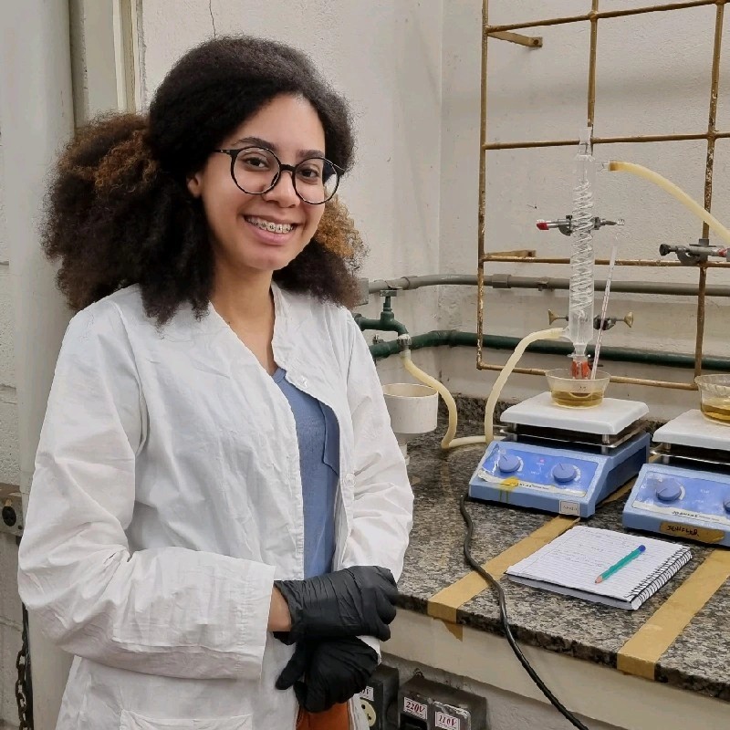 Andrea R. - Masters (Science) - Subject Matter Expert from Kolabtree