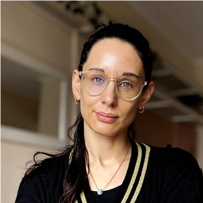 hire freelance research development expert luisa cencha