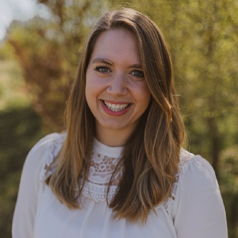 hire freelance science communication expert mireille van der torre phd