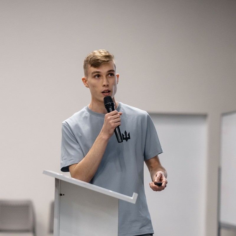 Vitaliy K. - Bachelors - Subject Matter Expert from Kolabtree