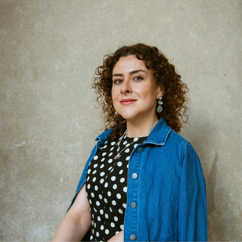 reem elfarra freelance internal medicine expert for hire