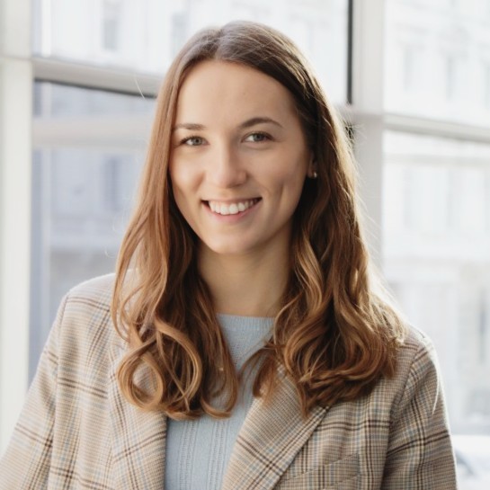 paulina cecu a global health freelancer for hire