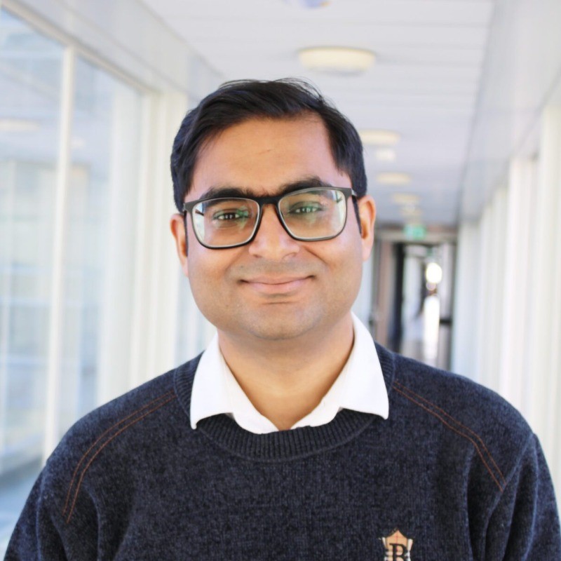 vivek sinha freelance quantum mechanics expert for hire