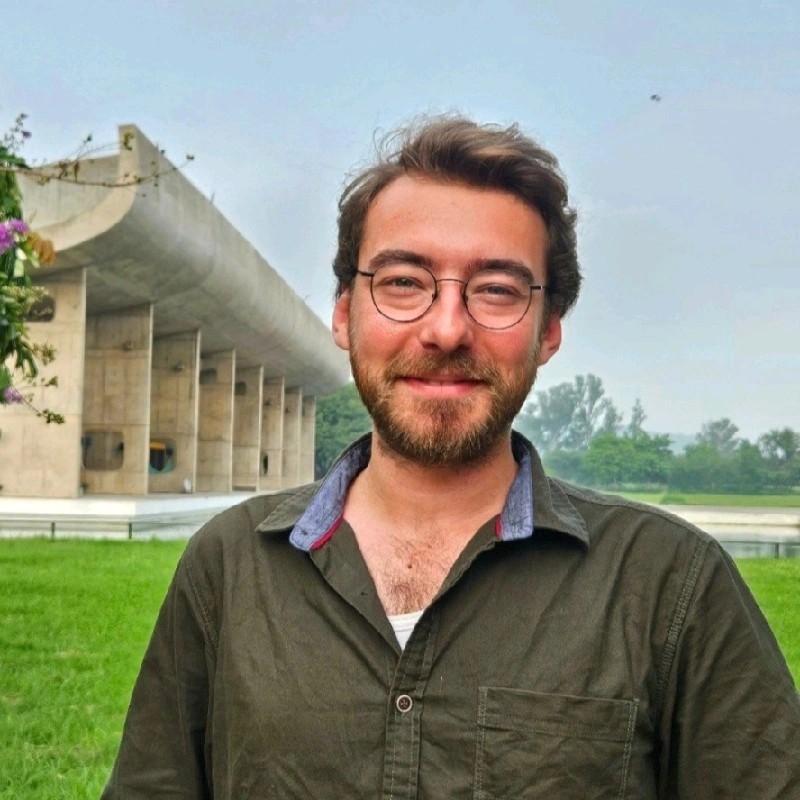 Dario J. - Master of Arts (M.A.) - Subject Matter Expert from Kolabtree