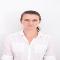 hire freelance herbs medicinal plants expert kat ignasiak