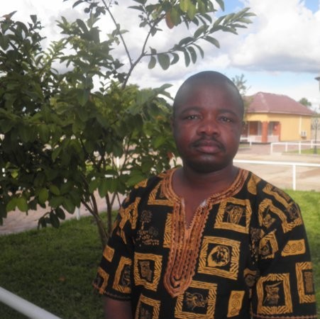 hire freelance agriculture farming expert kelvin saili