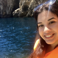 kristine ravelo freelance cosmetics expert for hire