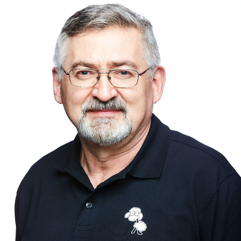 Mihail 'Mike' D. - PhD Optoelectronics - Subject Matter Expert from Kolabtree