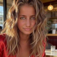 Alina A. - PhD in Public Health (Health Economics) - Subject Matter Expert from Kolabtree