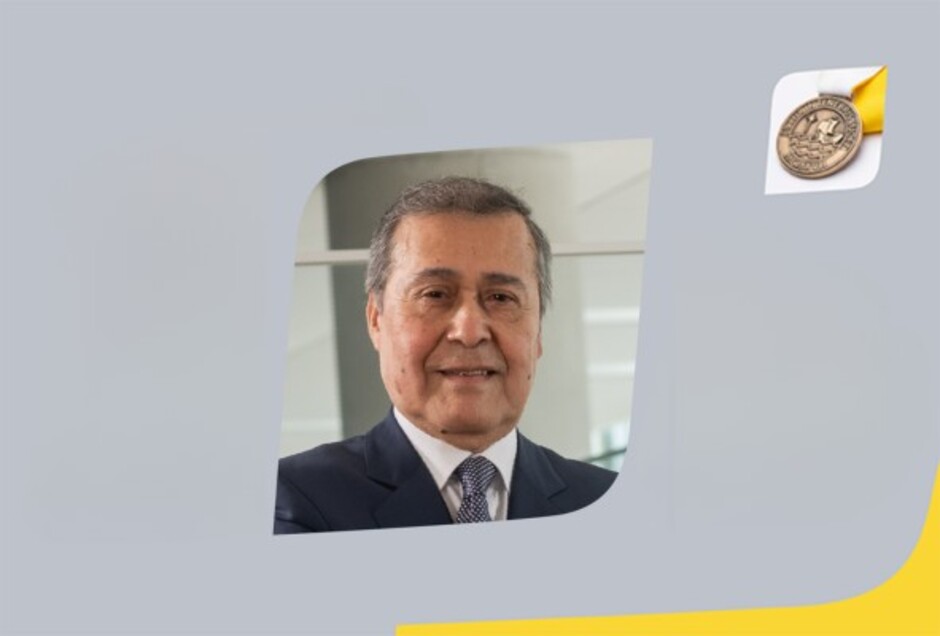 Distinción de Profesor Emérito al profesor José Carlos Dextre Flores