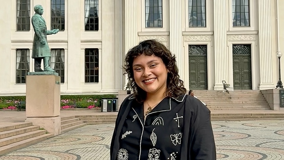 Egresada PUCP fue la única pe
