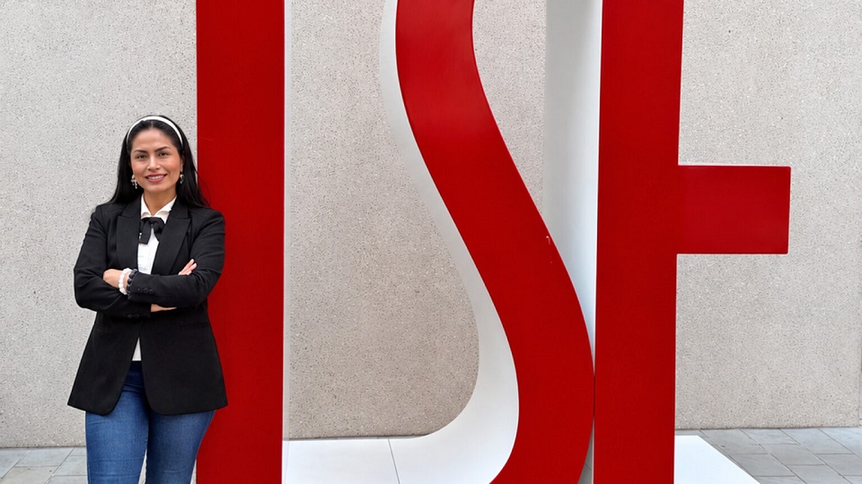 From PUCP Business School to London: eg