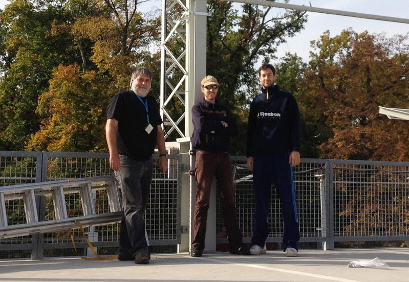 Rolf (DK7FU), Age (LA5PMA) and Javier (EA1HEO) after the activity