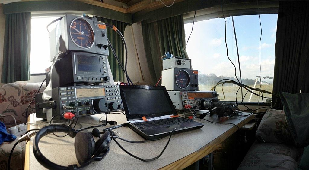 Temporary SO2R contest shack