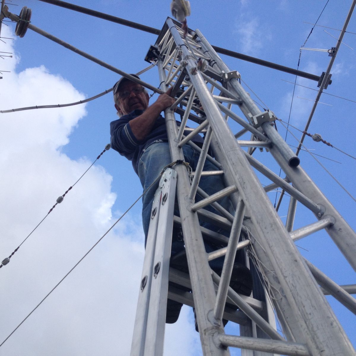 4Z5CP - Callsign Lookup by QRZ Ham Radio