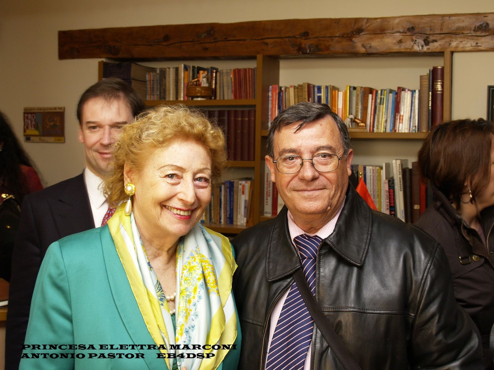 PRINCESA ELETTRA MARCONI Y ANTONIO PASTOR EB4DSP