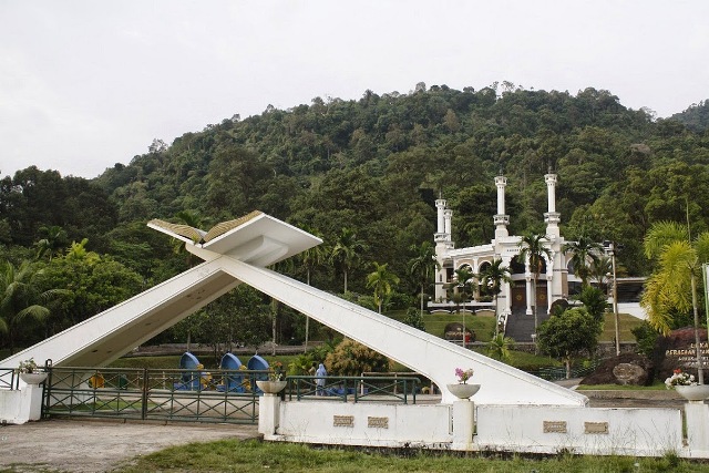 10 Tempat Wisata Menarik Di Padang Panjang Negeri Dengan Sejuta