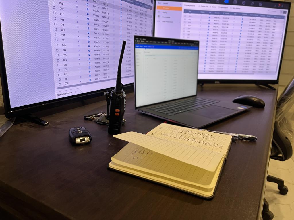 Roast My Desk