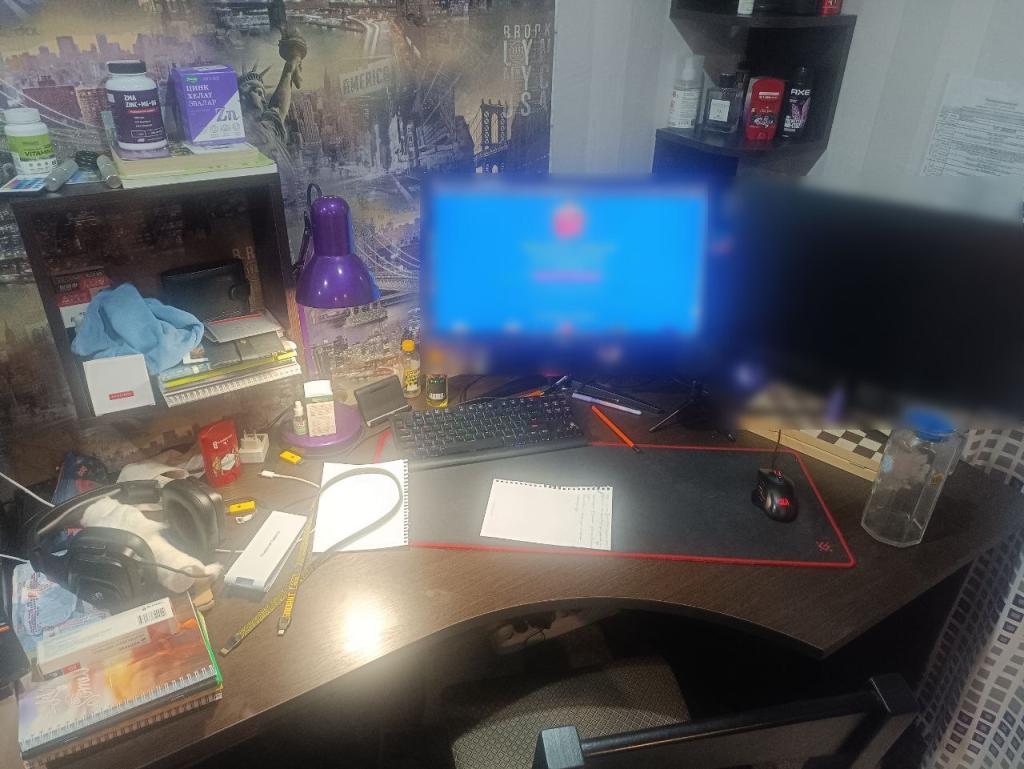 Roast My Desk