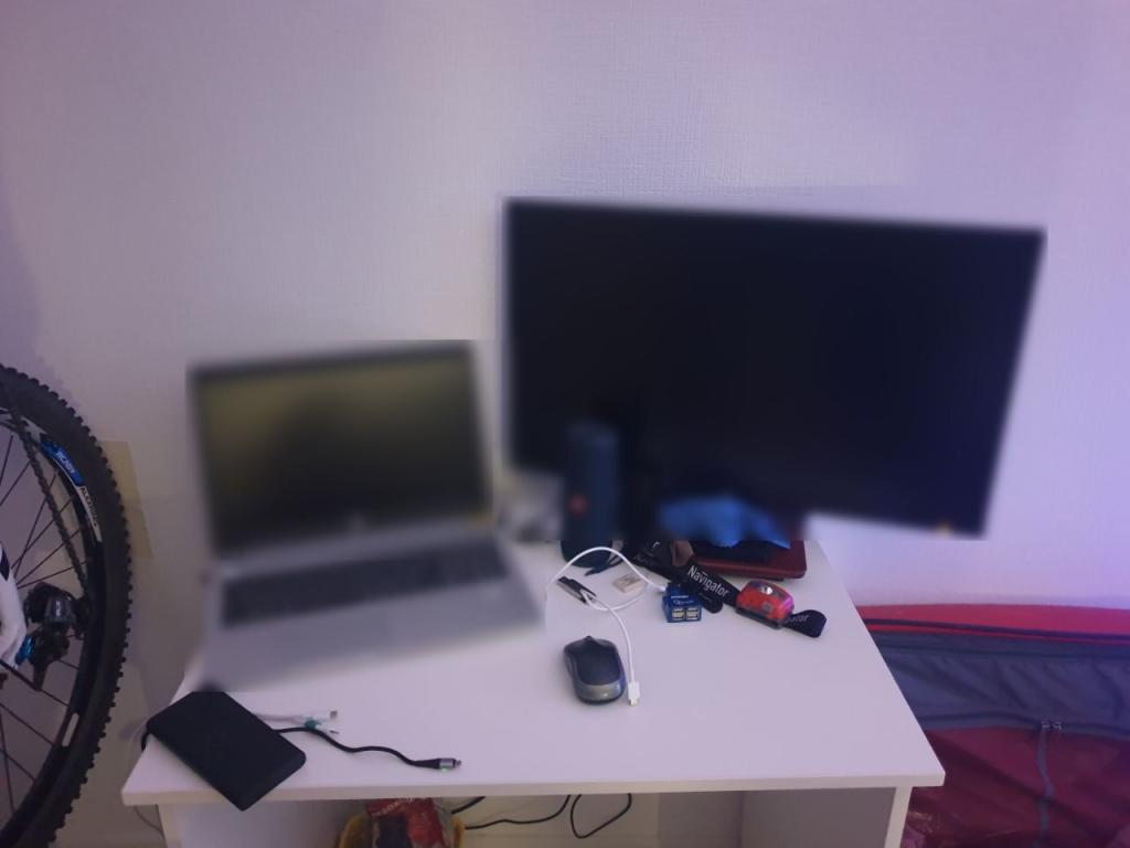 Roast My Desk